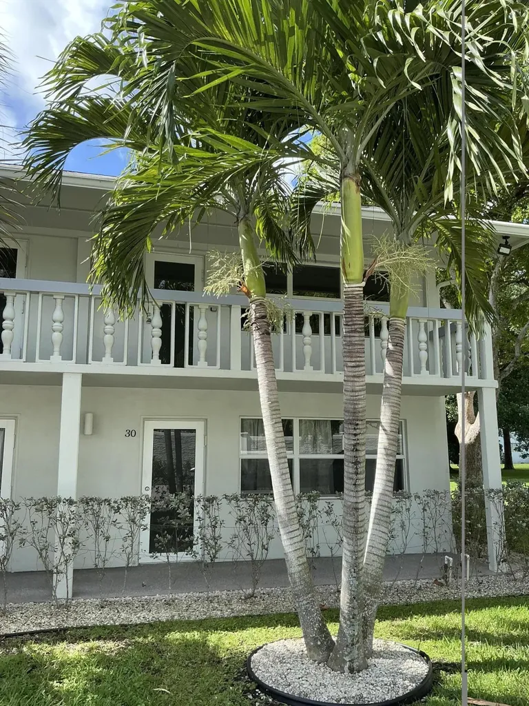 40 Ventnor Drive Deerfield Beach FL 33442