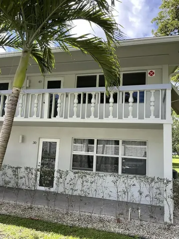 40 Ventnor Drive Deerfield Beach FL 33442