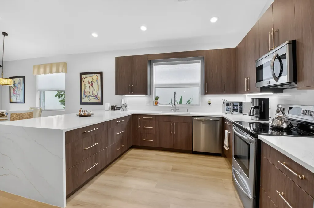 6609 Via Alfieri Lake Worth FL 33467