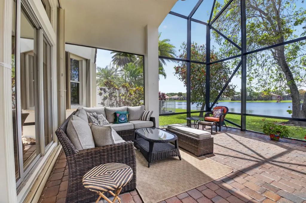 6609 Via Alfieri Lake Worth FL 33467