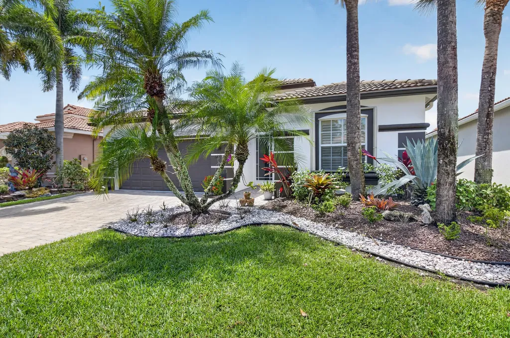 6609 Via Alfieri Lake Worth FL 33467