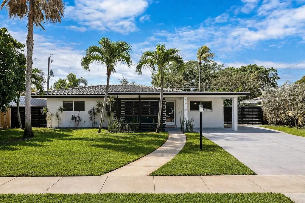 2030 NE 52nd Court Fort Lauderdale FL 33308