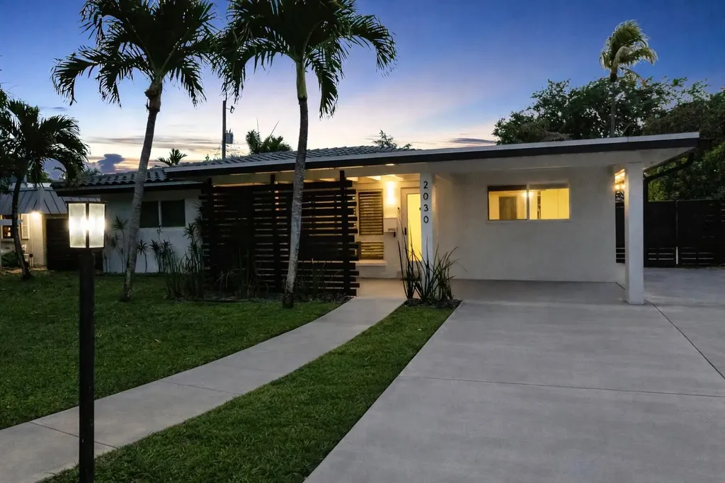2030 NE 52nd Court Fort Lauderdale FL 33308