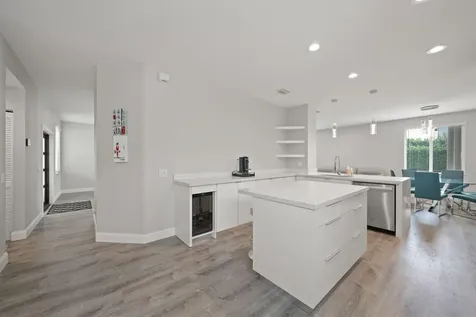 1738 Sycamore Terrace Weston FL 33327
