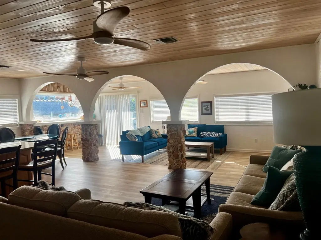 1540 Lantana Lane Big Pine Key FL 33043