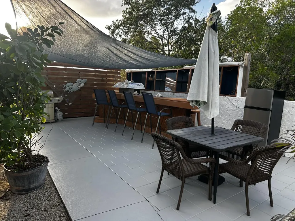 1540 Lantana Lane Big Pine Key FL 33043