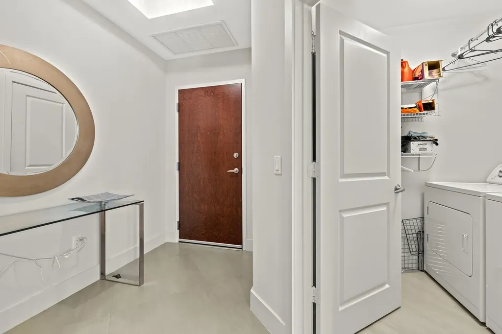 300 S Australian Avenue West Palm Beach FL 33401