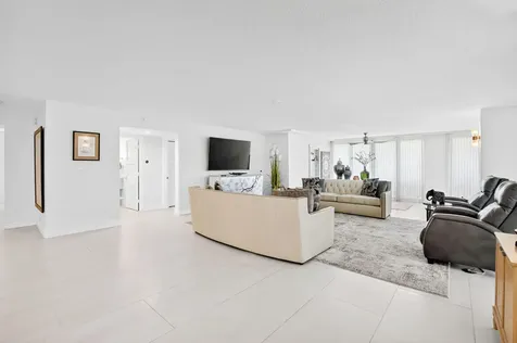 7233 Promenade Drive Boca Raton FL 33433