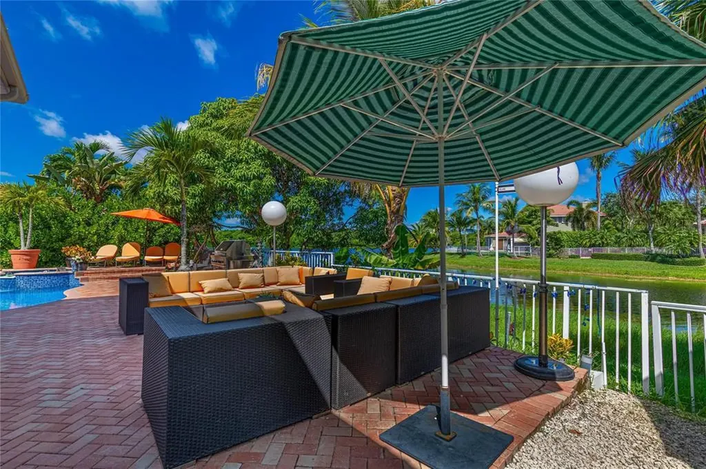 12307 NW 49th Street Coral Springs FL 33076
