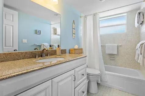 1820 New Palm Way Boynton Beach FL 33435