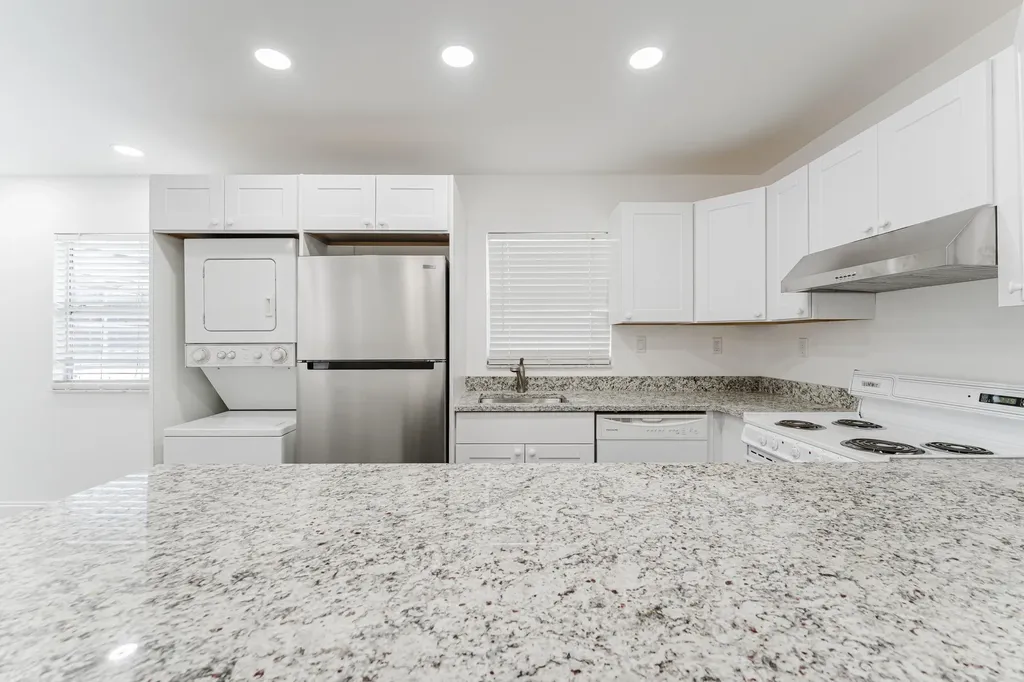 233 Brittany E Delray Beach FL 33446