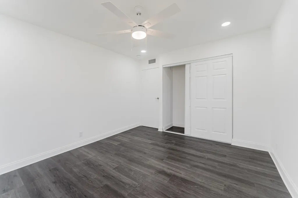 233 Brittany E Delray Beach FL 33446