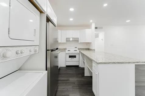 233 Brittany E Delray Beach FL 33446