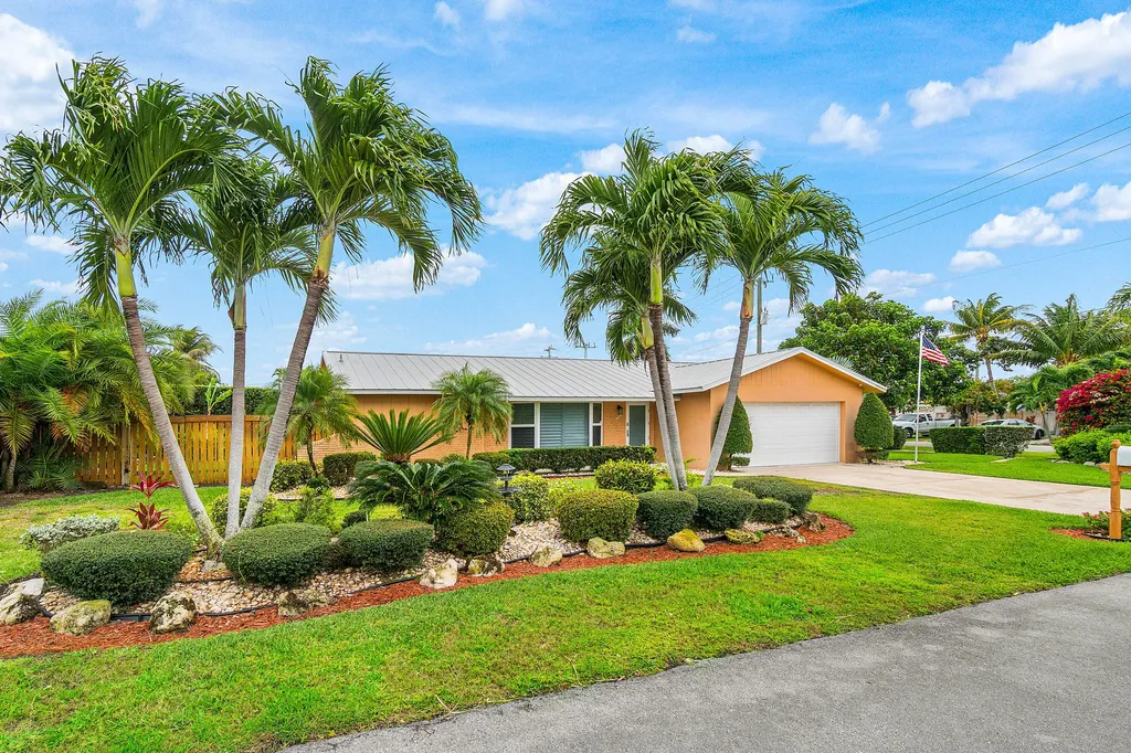 400 NE 43rd Street Boca Raton FL 33431