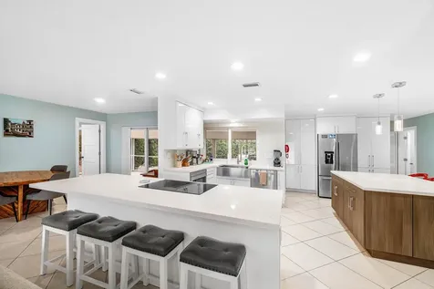 400 NE 43rd Street Boca Raton FL 33431