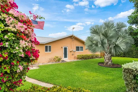 400 NE 43rd Street Boca Raton FL 33431
