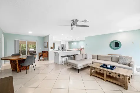 400 NE 43rd Street Boca Raton FL 33431
