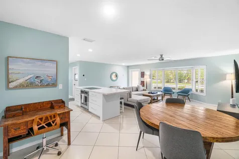 400 NE 43rd Street Boca Raton FL 33431