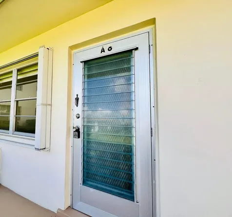8 Northampton A West Palm Beach FL 33417