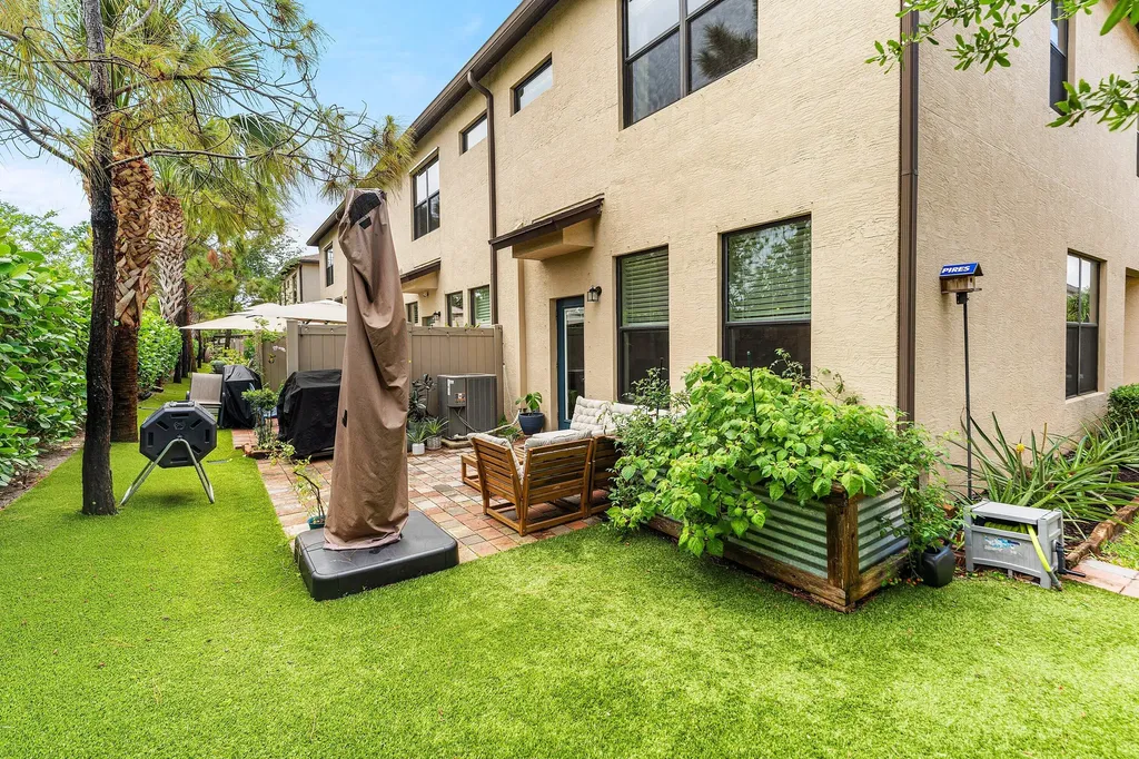 2350 Post Street Palm Springs FL 33406