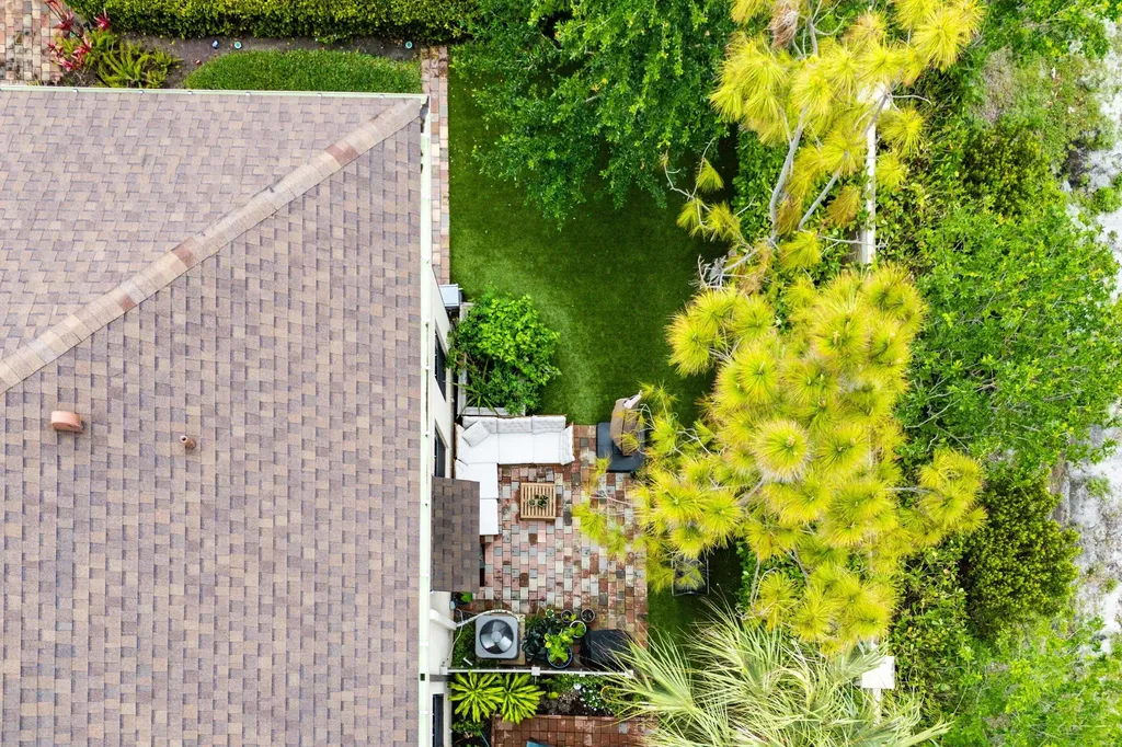 2350 Post Street Palm Springs FL 33406