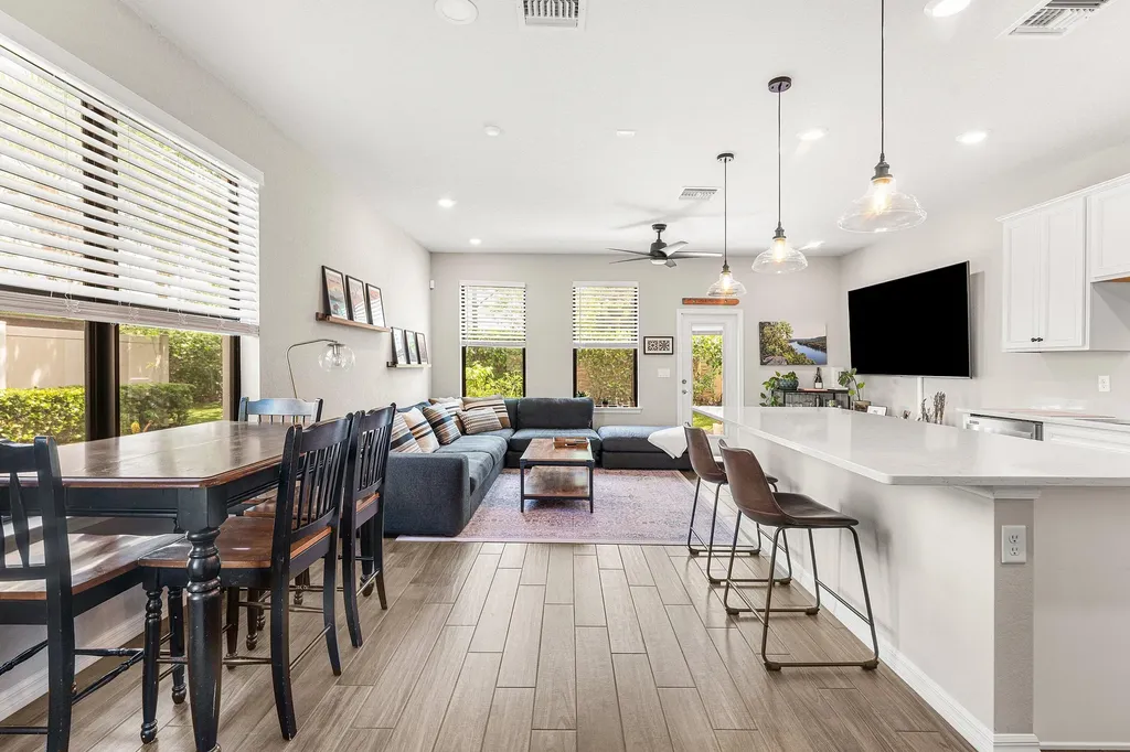 2350 Post Street Palm Springs FL 33406