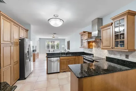 11446 NW 49th Drive Coral Springs FL 33076