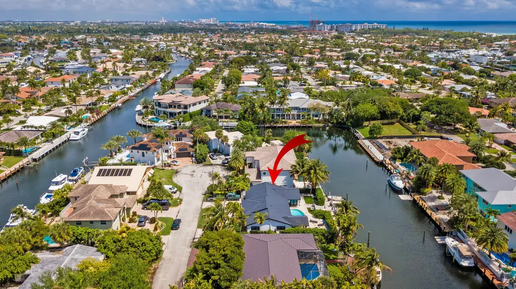 4030 NE 25th Avenue Lighthouse Point FL 33064