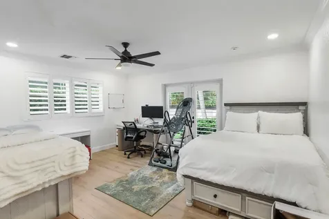 4030 NE 25th Avenue Lighthouse Point FL 33064