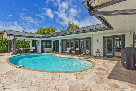 4030 NE 25th Avenue Lighthouse Point FL 33064
