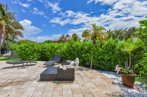 4030 NE 25th Avenue Lighthouse Point FL 33064