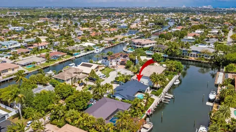 4030 NE 25th Avenue Lighthouse Point FL 33064