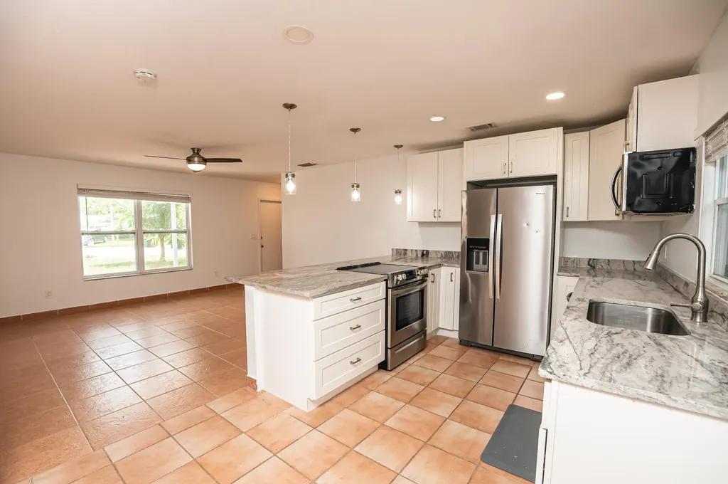 402 SW Ruffner Court Port St Lucie FL 34953