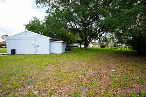 402 SW Ruffner Court Port St Lucie FL 34953