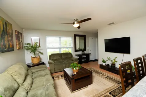 402 SW Ruffner Court Port St Lucie FL 34953