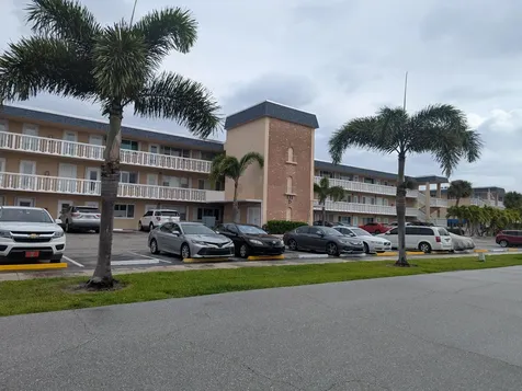131 Doolen Court North Palm Beach FL 33408