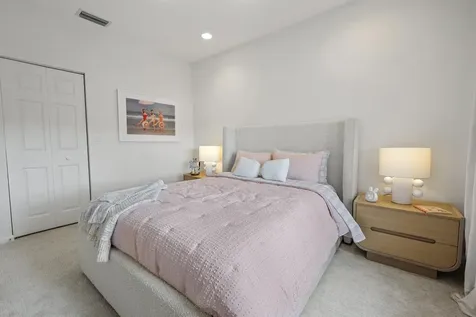 5459 NW 41st Terrace Boca Raton FL 33496