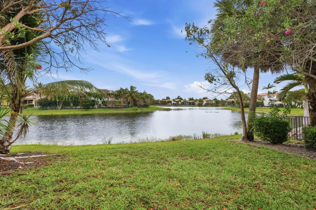 12290 NW 77th Manor Parkland FL 33076