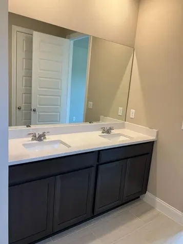 6784 NW Cloverdale Avenue Port St Lucie FL 34987