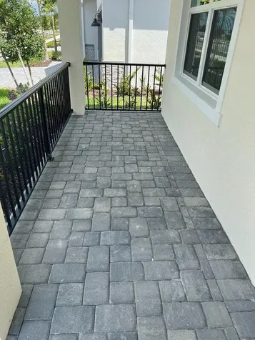 6784 NW Cloverdale Avenue Port St Lucie FL 34987