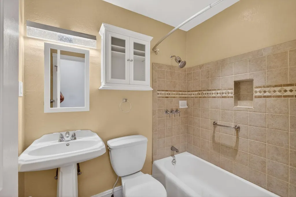9342 Bloomfield Drive Palm Beach Gardens FL 33410