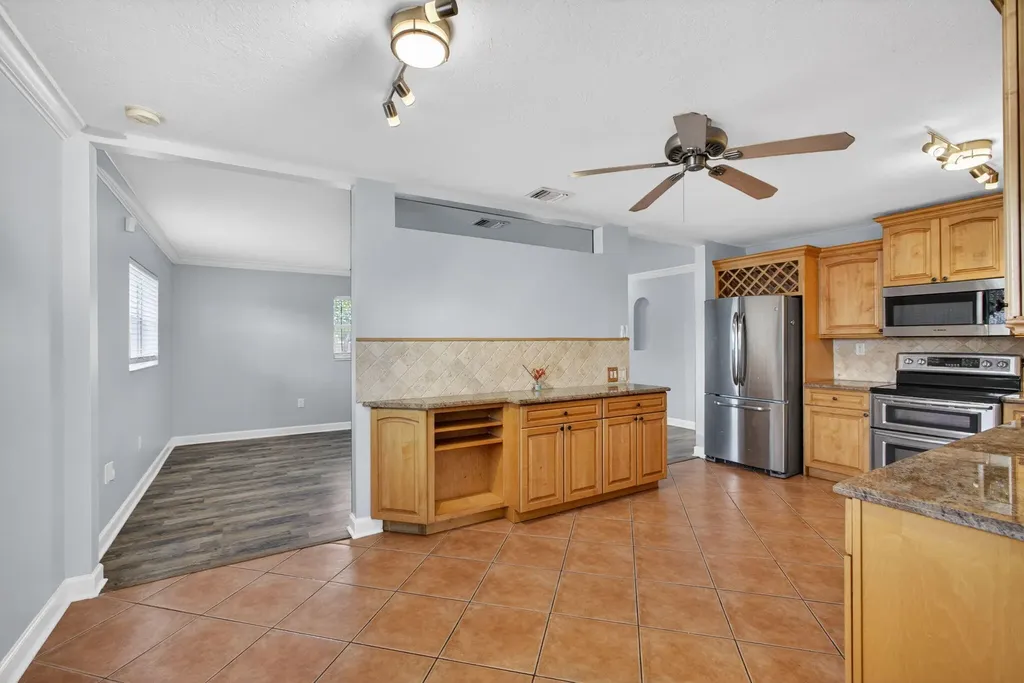9342 Bloomfield Drive Palm Beach Gardens FL 33410
