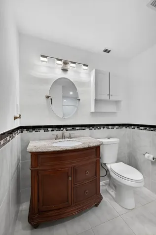 9342 Bloomfield Drive Palm Beach Gardens FL 33410