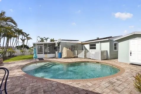 9342 Bloomfield Drive Palm Beach Gardens FL 33410
