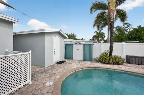 9342 Bloomfield Drive Palm Beach Gardens FL 33410