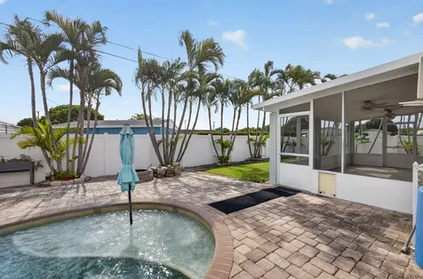 9342 Bloomfield Drive Palm Beach Gardens FL 33410