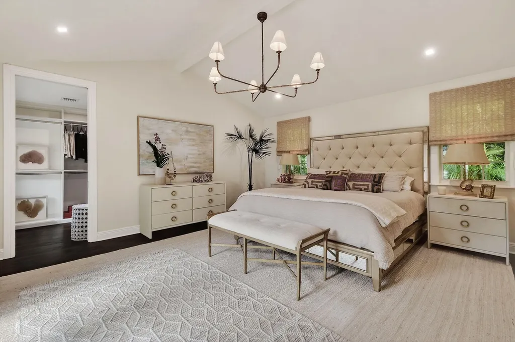 209 Treasure Place Jupiter Inlet Colony FL 33469