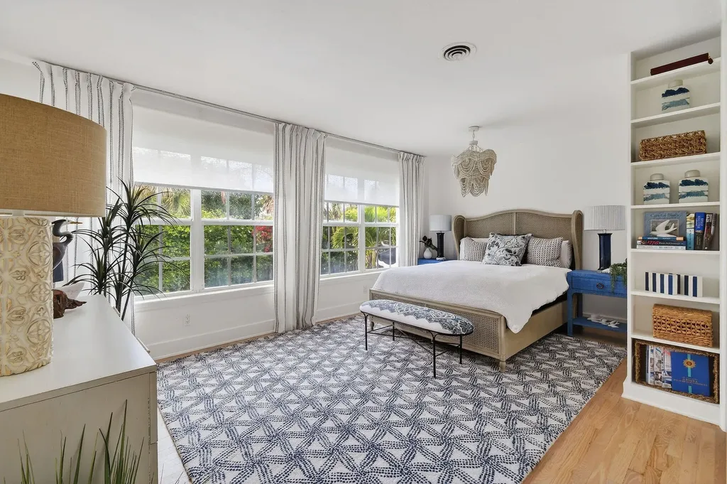 209 Treasure Place Jupiter Inlet Colony FL 33469