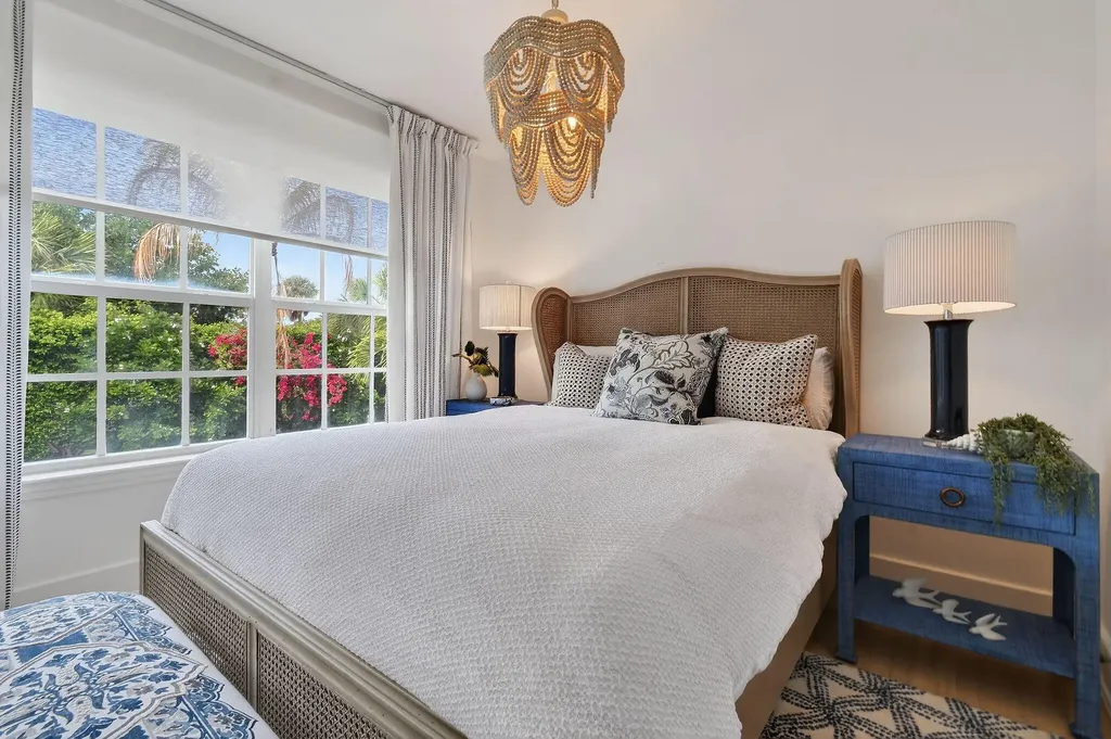 209 Treasure Place Jupiter Inlet Colony FL 33469