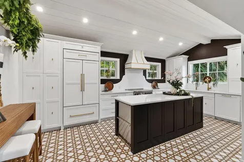 209 Treasure Place Jupiter Inlet Colony FL 33469